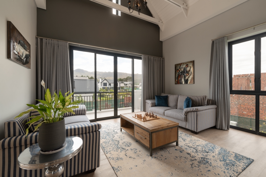 5 Bedroom Property for Sale in Val De Vie Estate Western Cape